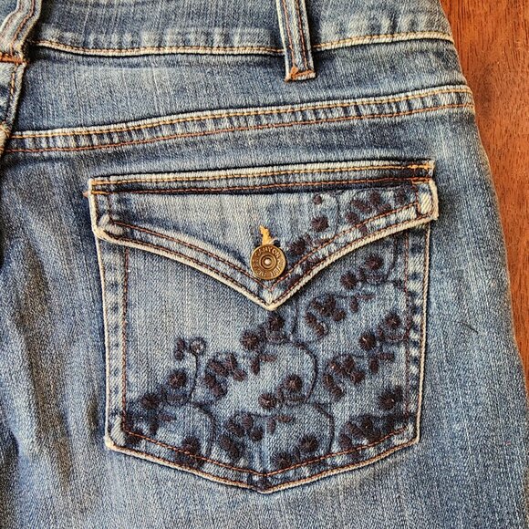 Canyon River Blues Embroidered Flap-Over Pocket Boot Cut Jeans Size 14 - Picture 14 of 14